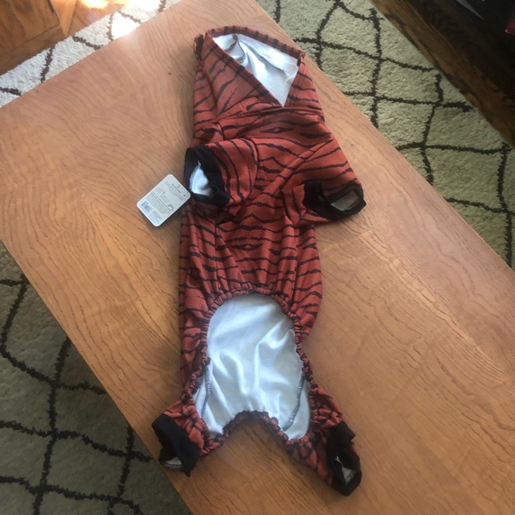 Dog Tiger Hoodie PJs - Picture 3 of 8